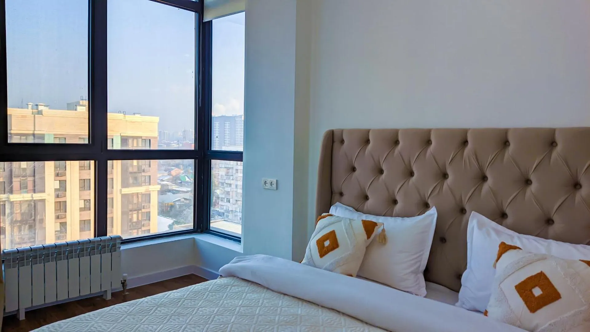 Мега Розыбакиева Жк Four Seasons Apartment Almaty Kazakhstan